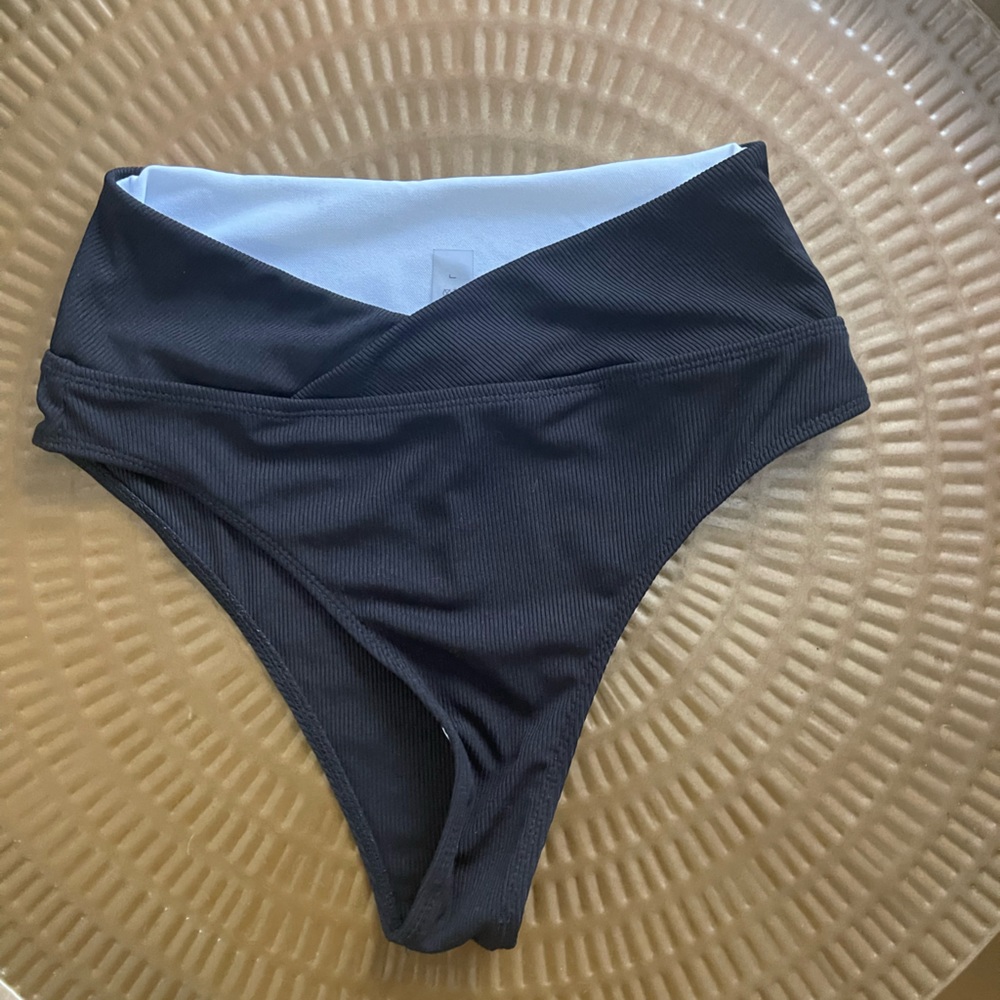 Never worn - Black Bikini bottom